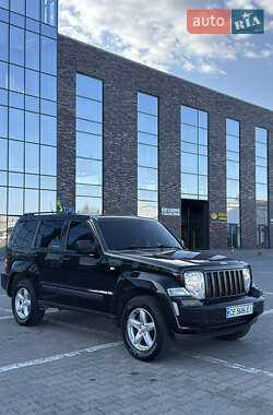 Внедорожник / Кроссовер Jeep Cherokee 2010 в 