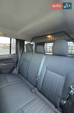 Внедорожник / Кроссовер Jeep Cherokee 2010 в 