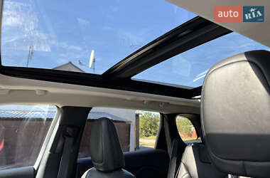 Внедорожник / Кроссовер Jeep Cherokee 2018 в 