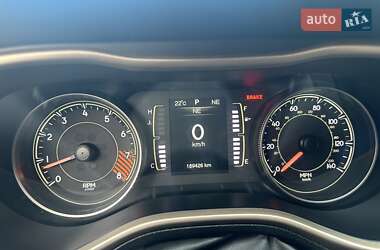 Позашляховик / Кросовер Jeep Cherokee 2013 в Житомирі