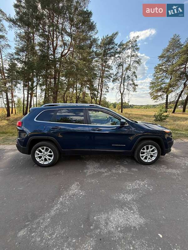 Внедорожник / Кроссовер Jeep Cherokee 2018 в Ахтырке