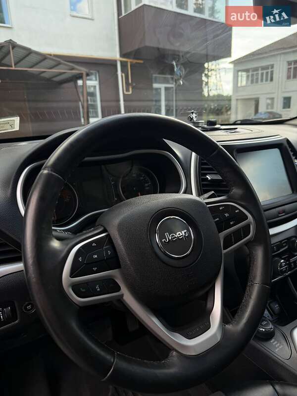 Внедорожник / Кроссовер Jeep Cherokee 2018 в Ахтырке