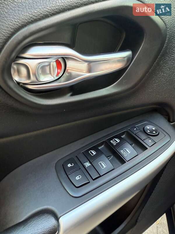 Внедорожник / Кроссовер Jeep Cherokee 2018 в Ахтырке