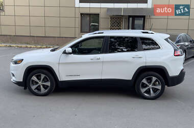 Внедорожник / Кроссовер Jeep Cherokee 2019 в 
