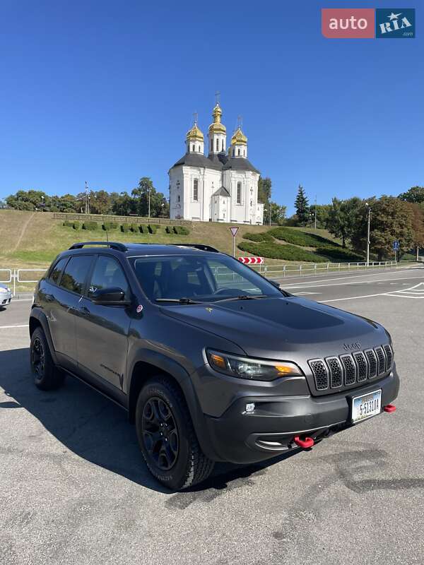 Внедорожник / Кроссовер Jeep Cherokee 2022 в Чернигове