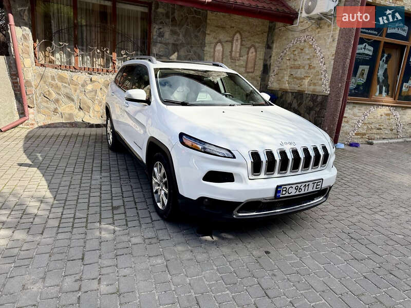 Позашляховик / Кросовер Jeep Cherokee 2013 в Львові