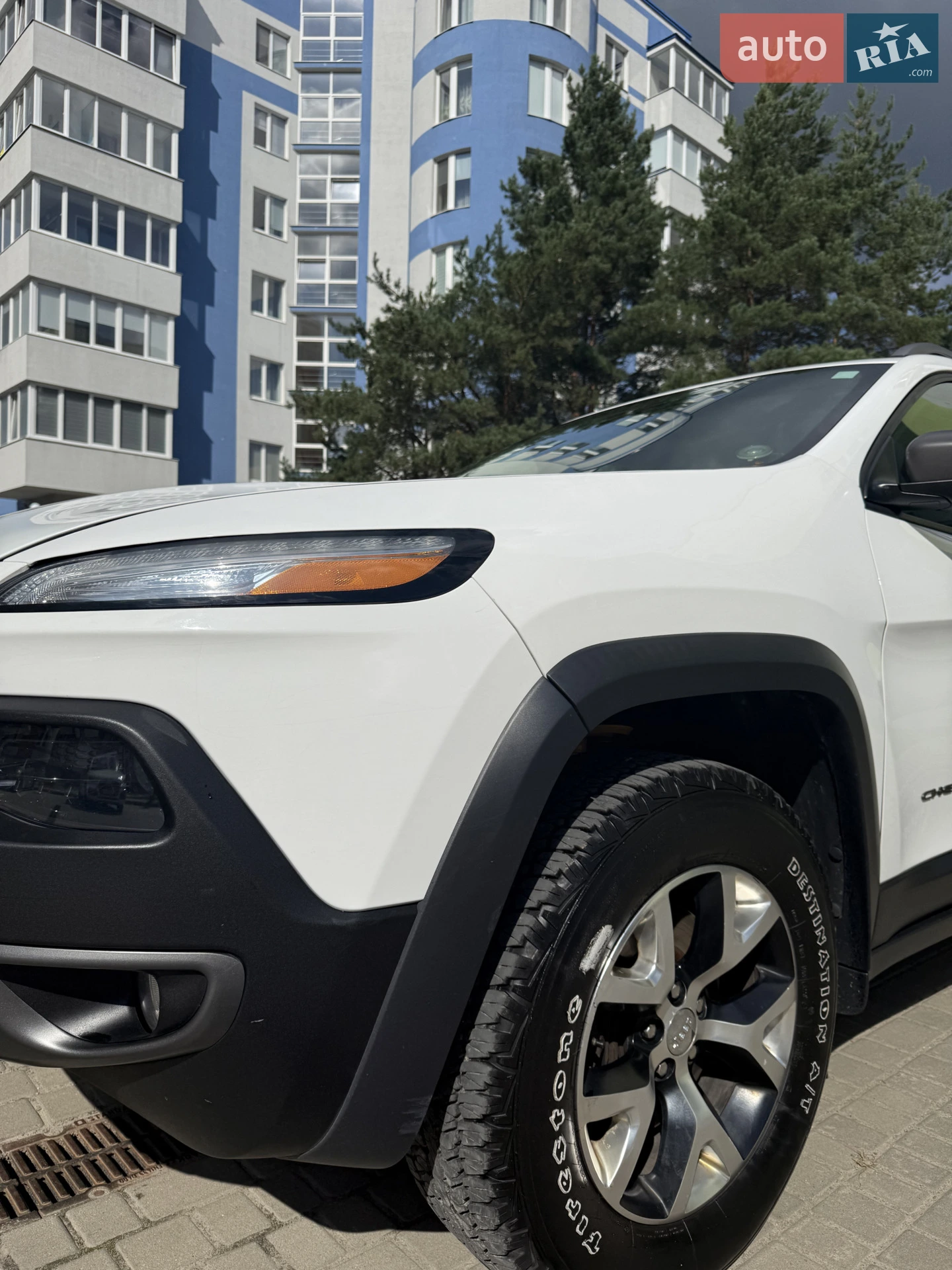 2015 Jeep Cherokee - мініатюра 5