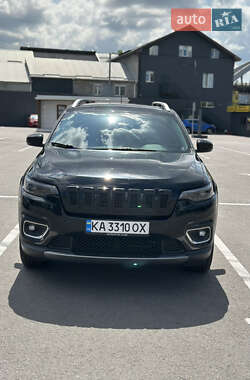 Внедорожник / Кроссовер Jeep Cherokee 2018 в 