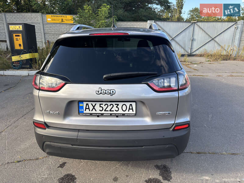 Позашляховик / Кросовер Jeep Cherokee 2019 в Харкові