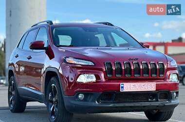 Внедорожник / Кроссовер Jeep Cherokee 2016 в Киеве