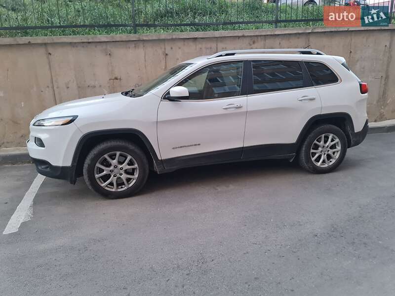 Позашляховик / Кросовер Jeep Cherokee 2016 в Тернополі