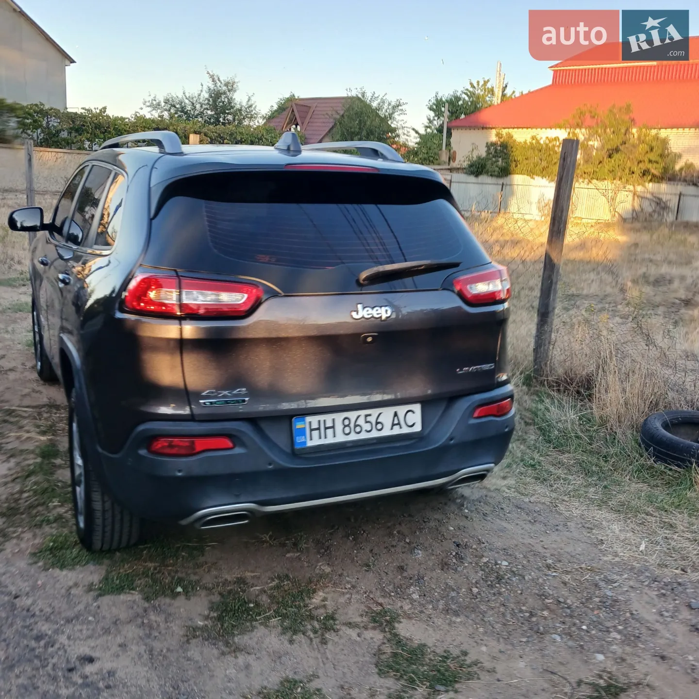 2018 Jeep Cherokee - мініатюра 3
