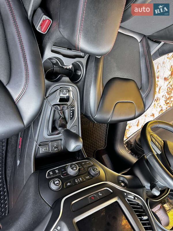 Позашляховик / Кросовер Jeep Cherokee 2018 в Львові