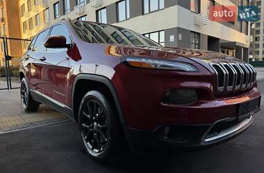 Внедорожник / Кроссовер Jeep Cherokee 2016 в Киеве