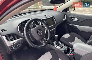 Позашляховик / Кросовер Jeep Cherokee 2013 в Лебедині