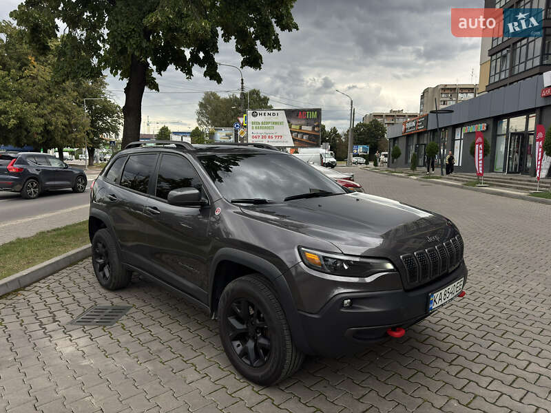 Jeep Cherokee 2019