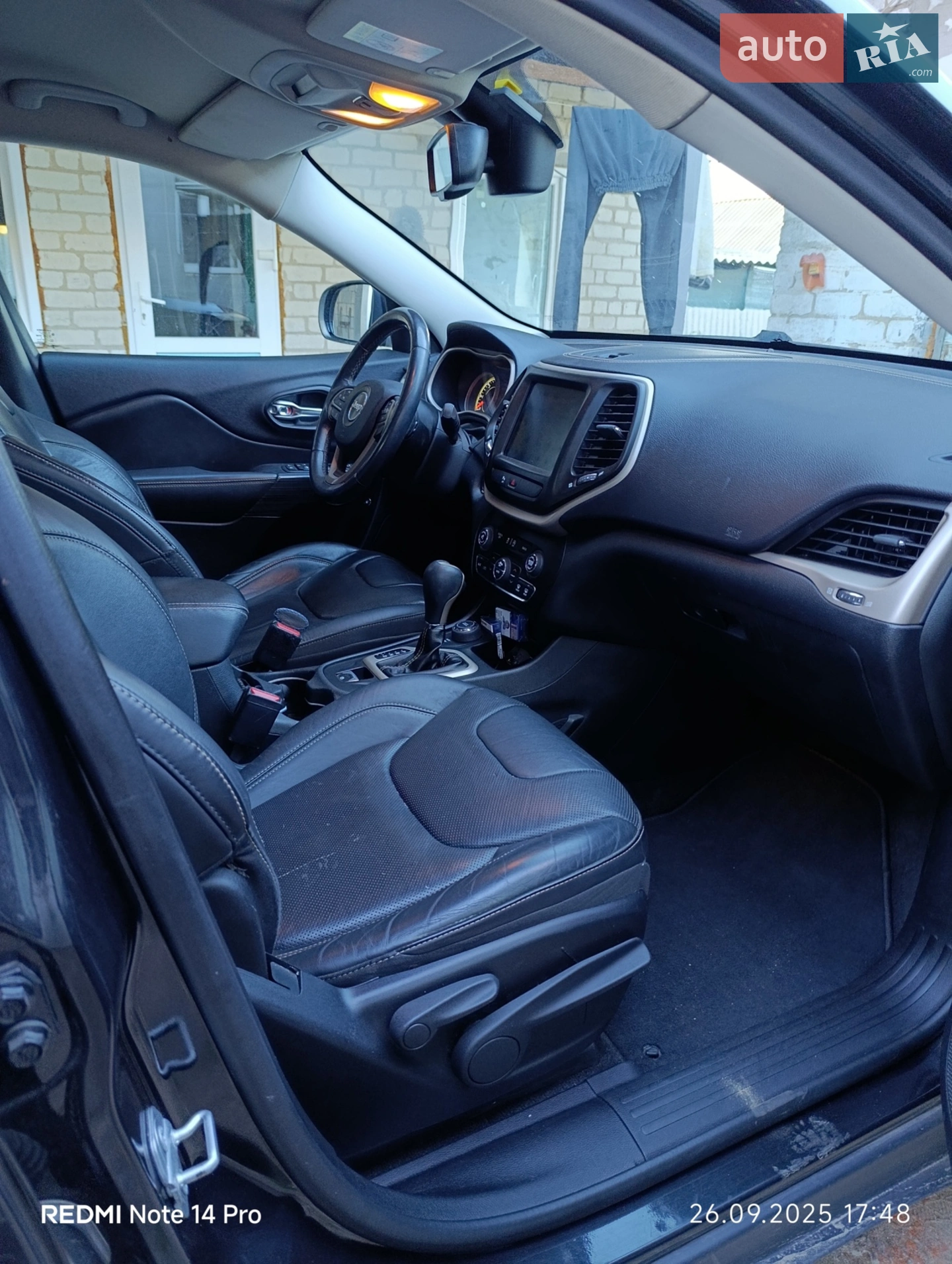 2015 Jeep Cherokee - мініатюра 19
