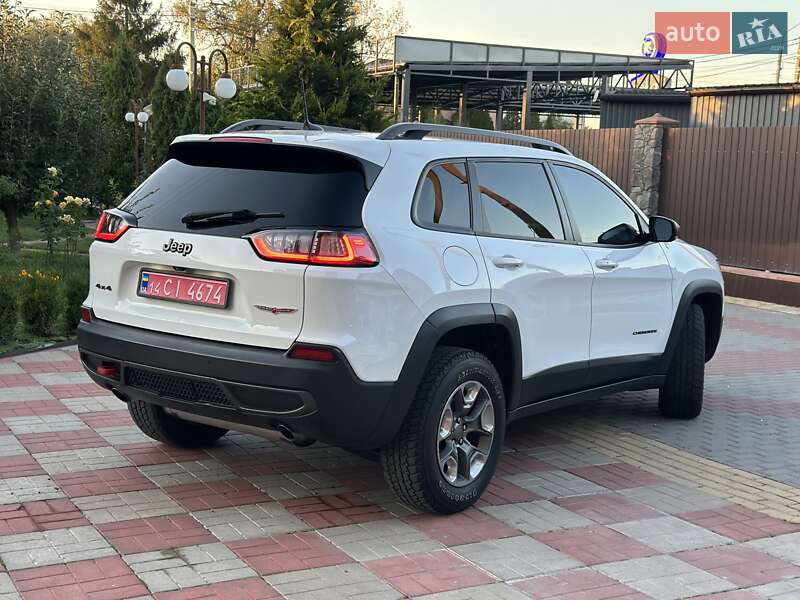 Внедорожник / Кроссовер Jeep Cherokee 2018 в Виннице