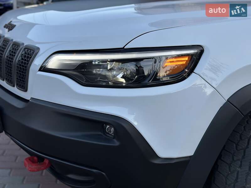 Внедорожник / Кроссовер Jeep Cherokee 2018 в Виннице