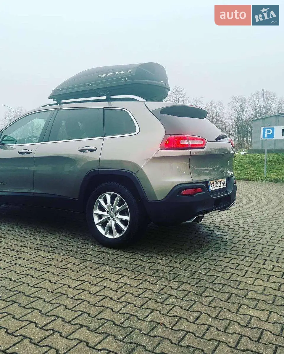 2017 Jeep Cherokee - мініатюра 29