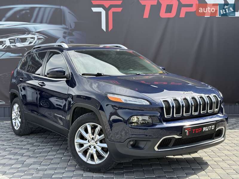 Внедорожник / Кроссовер Jeep Cherokee 2015 в Львове