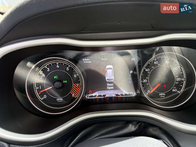 Внедорожник / Кроссовер Jeep Cherokee 2015 в Львове