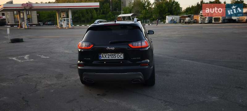 Позашляховик / Кросовер Jeep Cherokee 2018 в Харкові