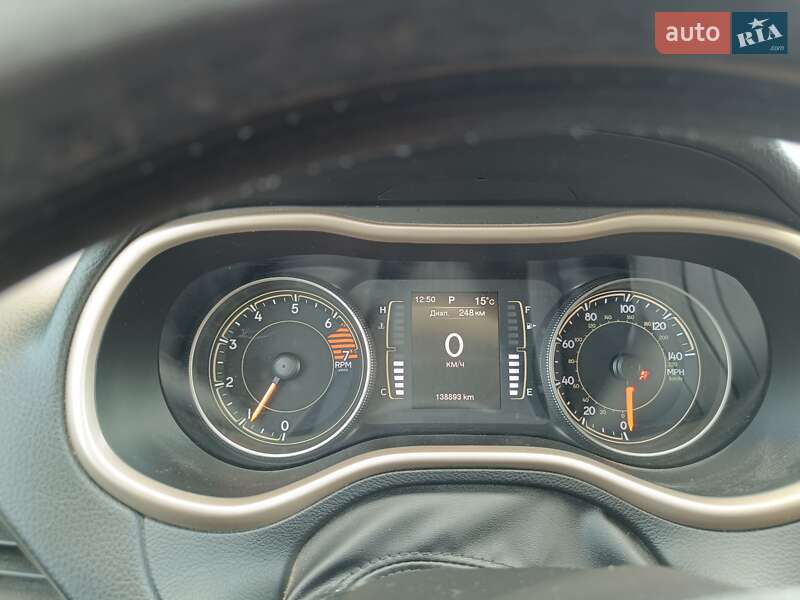 Позашляховик / Кросовер Jeep Cherokee 2016 в Житомирі