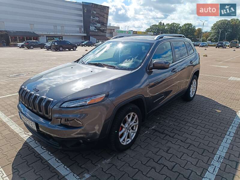 Jeep Cherokee 2016