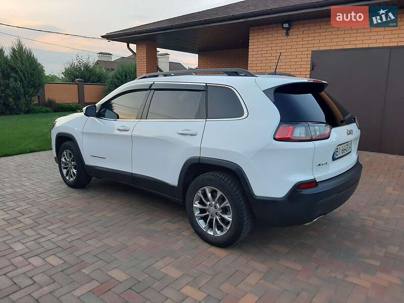 Внедорожник / Кроссовер Jeep Cherokee 2018 в Полтаве
