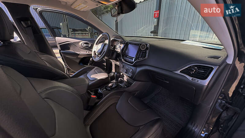 Внедорожник / Кроссовер Jeep Cherokee 2022 в Киеве фото 11 Внедорожник / Кроссовер Jeep Cherokee 2022 в Киеве
