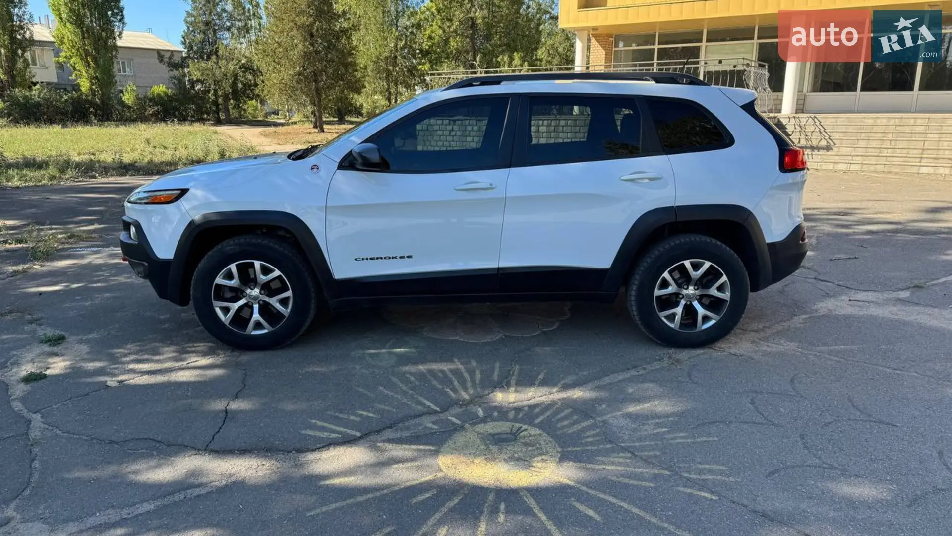 2014 Jeep Cherokee - мініатюра 4