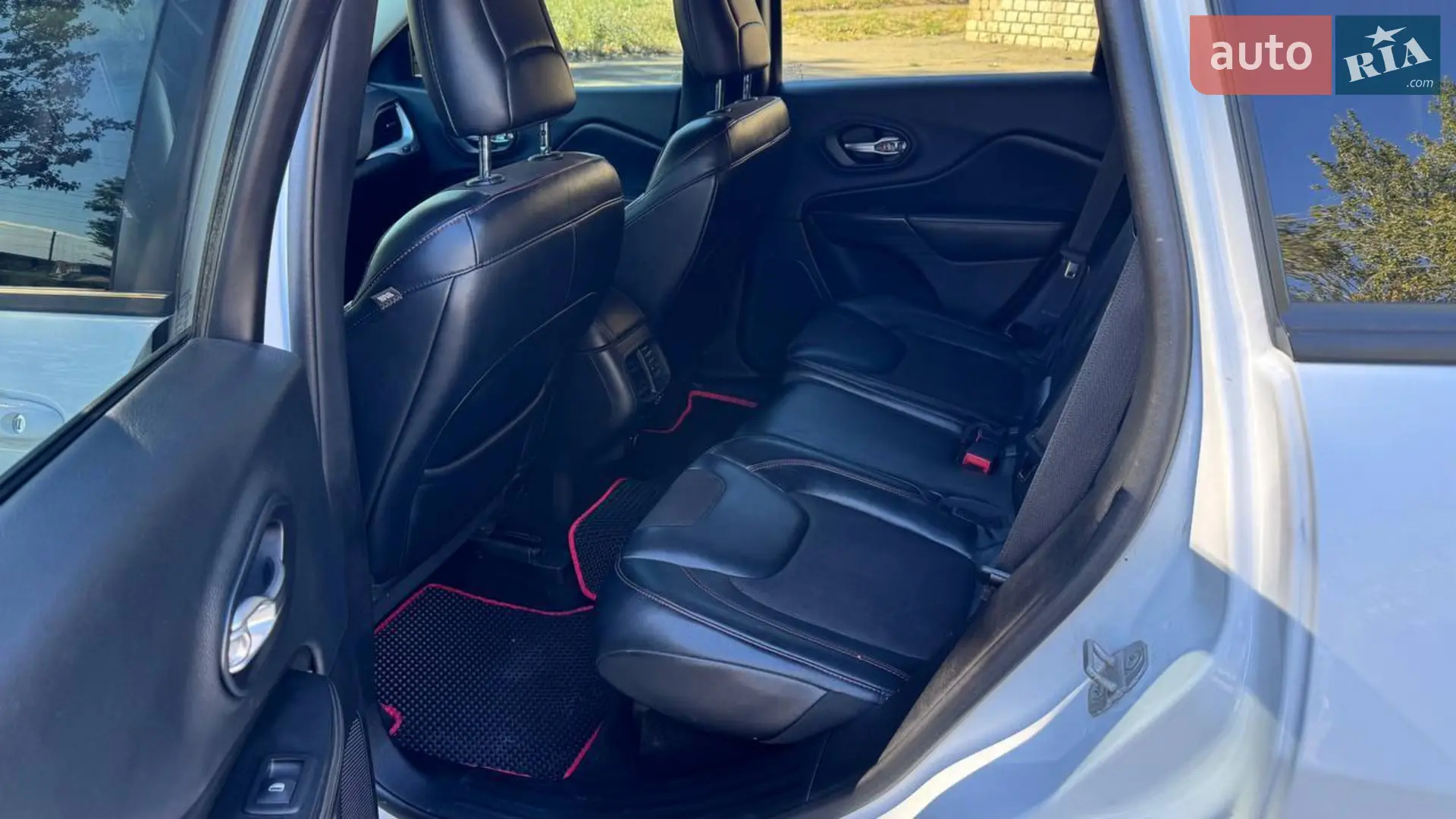2014 Jeep Cherokee - мініатюра 10