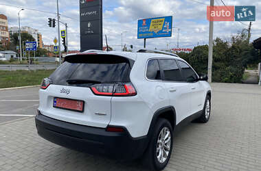 Внедорожник / Кроссовер Jeep Cherokee 2018 в 