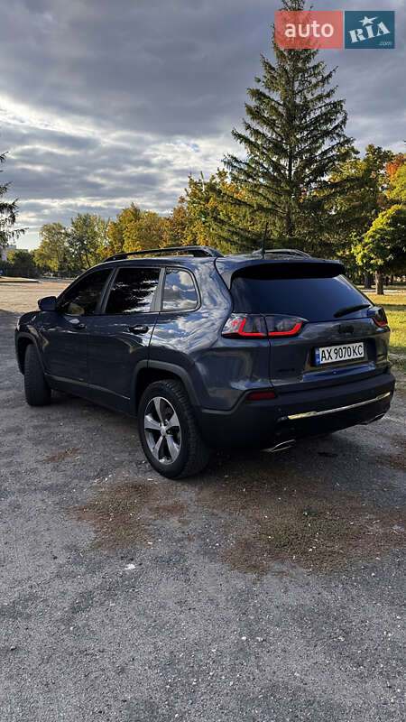 Позашляховик / Кросовер Jeep Cherokee 2019 в Чугуєві
