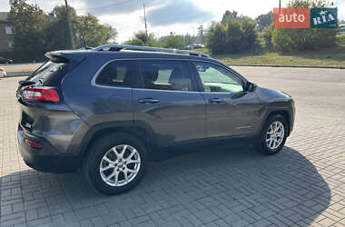 Внедорожник / Кроссовер Jeep Cherokee 2016 в 