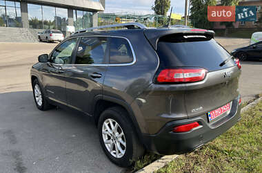 Внедорожник / Кроссовер Jeep Cherokee 2016 в 