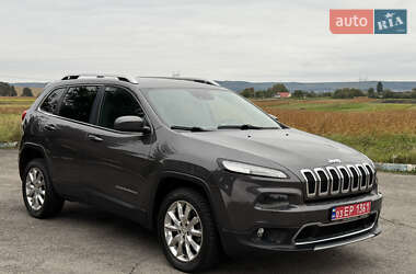 Внедорожник / Кроссовер Jeep Cherokee 2014 в 