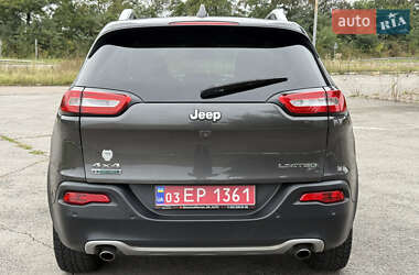 Внедорожник / Кроссовер Jeep Cherokee 2014 в 