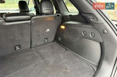 Внедорожник / Кроссовер Jeep Cherokee 2014 в 