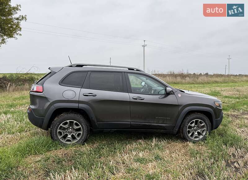 Позашляховик / Кросовер Jeep Cherokee 2019 в Хмельницькому фото 8 Позашляховик / Кросовер Jeep Cherokee 2019 в Хмельницькому