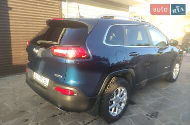 Внедорожник / Кроссовер Jeep Cherokee 2017 в 