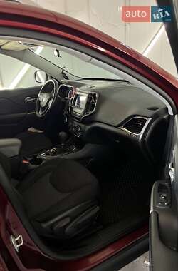 Jeep Cherokee 2018