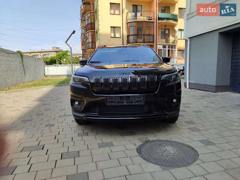 Внедорожник / Кроссовер Jeep Cherokee 2019 в Ивано-Франковске фото 2 Внедорожник / Кроссовер Jeep Cherokee 2019 в Ивано-Франковске