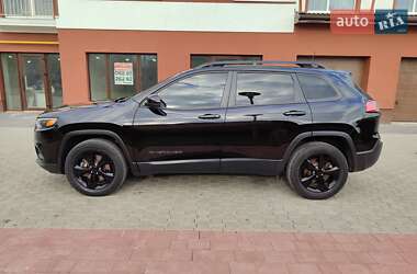 Внедорожник / Кроссовер Jeep Cherokee 2019 в 