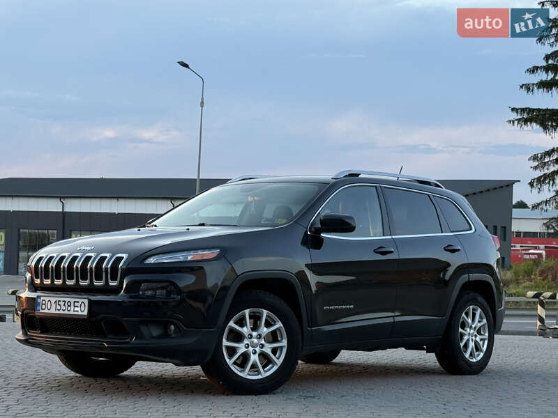 Внедорожник / Кроссовер Jeep Cherokee 2015 в Тернополе фото 4 Внедорожник / Кроссовер Jeep Cherokee 2015 в Тернополе