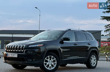 Позашляховик / Кросовер Jeep Cherokee 2015 в 
