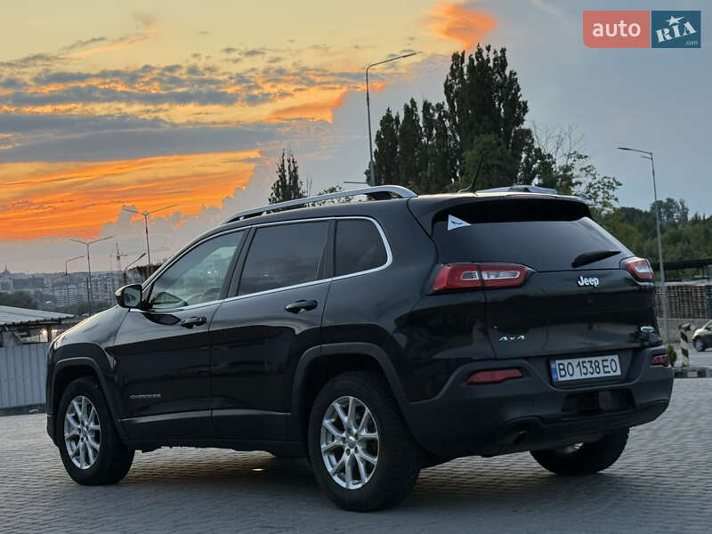 Внедорожник / Кроссовер Jeep Cherokee 2015 в Тернополе фото 23 Внедорожник / Кроссовер Jeep Cherokee 2015 в Тернополе