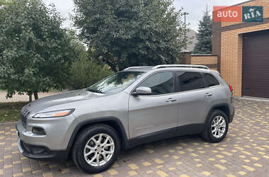 Внедорожник / Кроссовер Jeep Cherokee 2014 в 