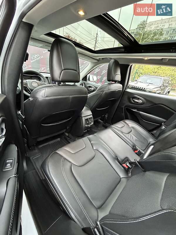 Позашляховик / Кросовер Jeep Cherokee 2021 в Сумах фото 21 Позашляховик / Кросовер Jeep Cherokee 2021 в Сумах